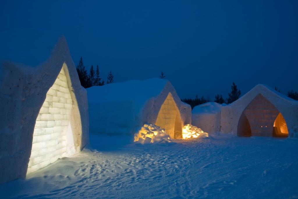 Arctic Snowhotel & Glass Igloos Sinettä Zewnętrze zdjęcie